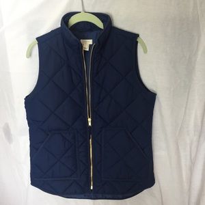 J crew quilted navy vest  XS